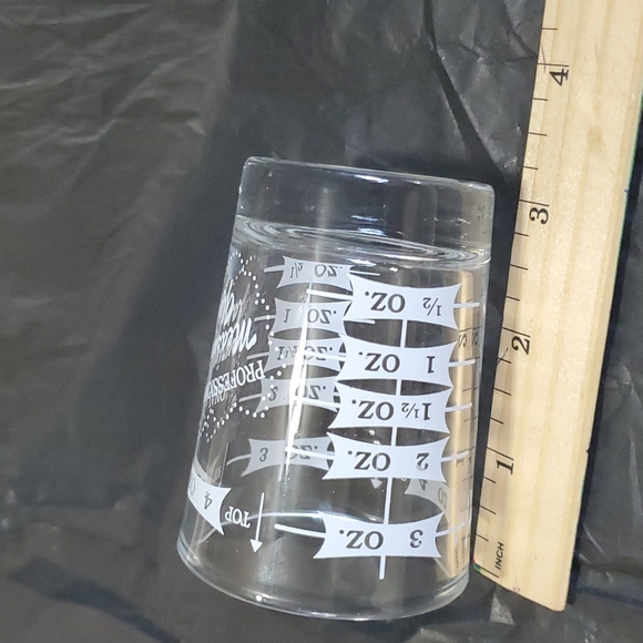 Measuring Shot Glass 4 oz - Picture 6 of 8